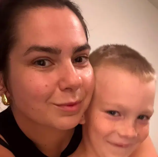 Apoya a Kristina: El viaje de una madre soltera para asegurar el futuro de sus hijos - foto 3 de 4