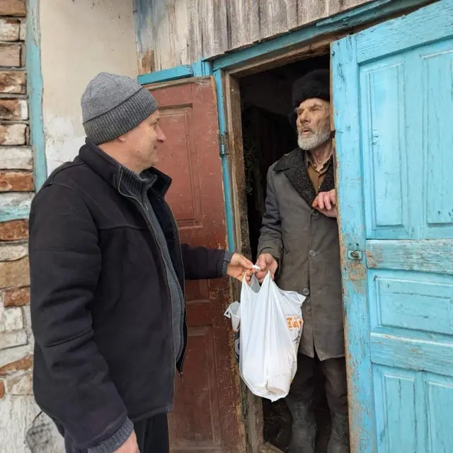 Уход за пожилыми людьми в Украине — фото 1 из 3