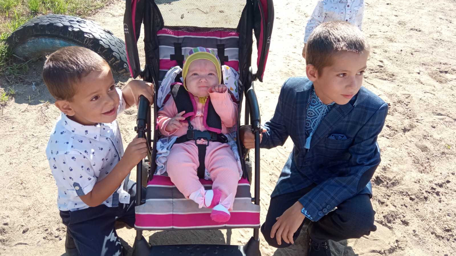 Let's Help Give a Home to a Single Mother in Ukraine 5